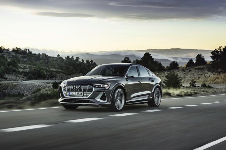 El Audi e-tron 2022 añade el pack S-Line Plus