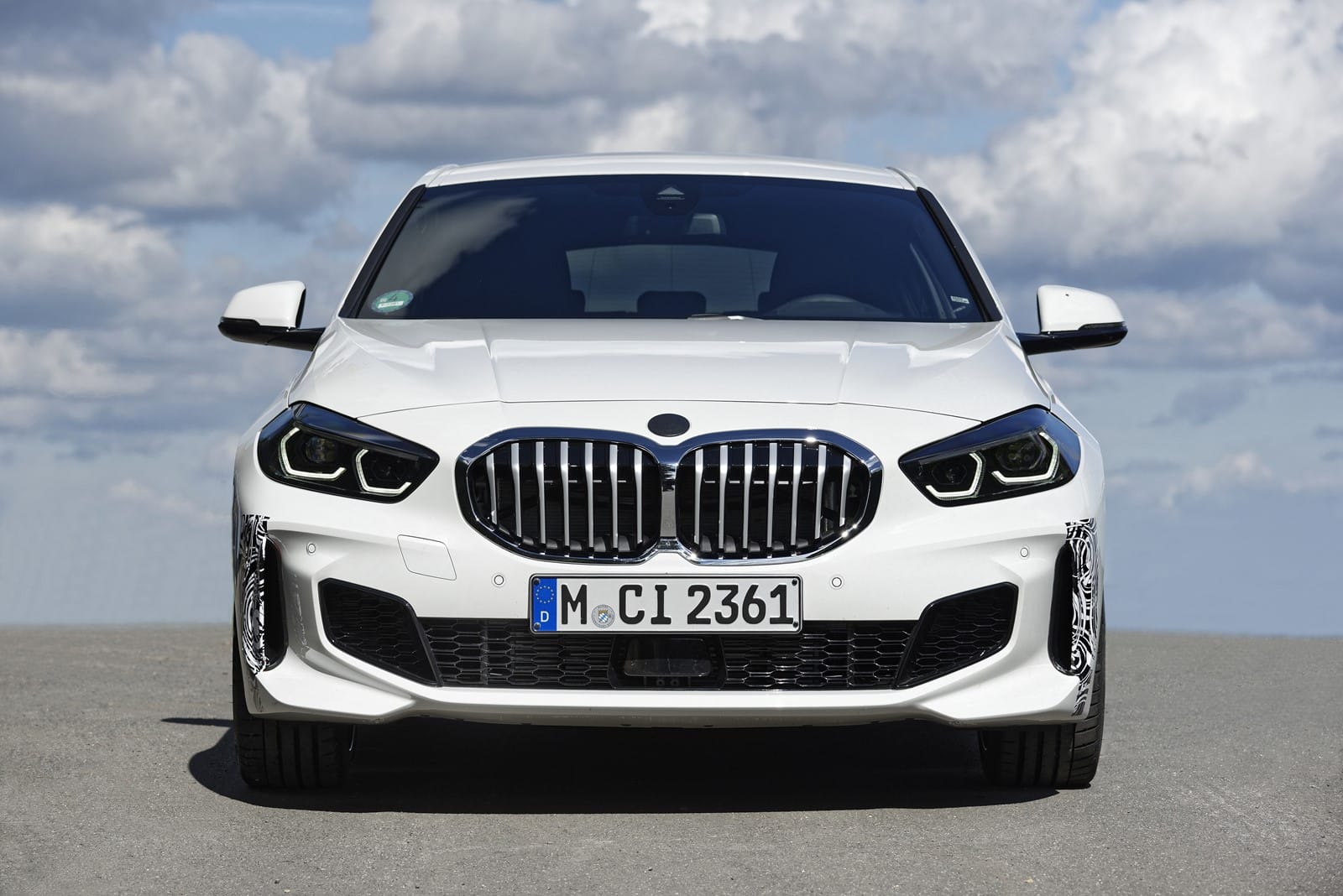 [Imagen: BMW-128ti-2020-15.jpg]
