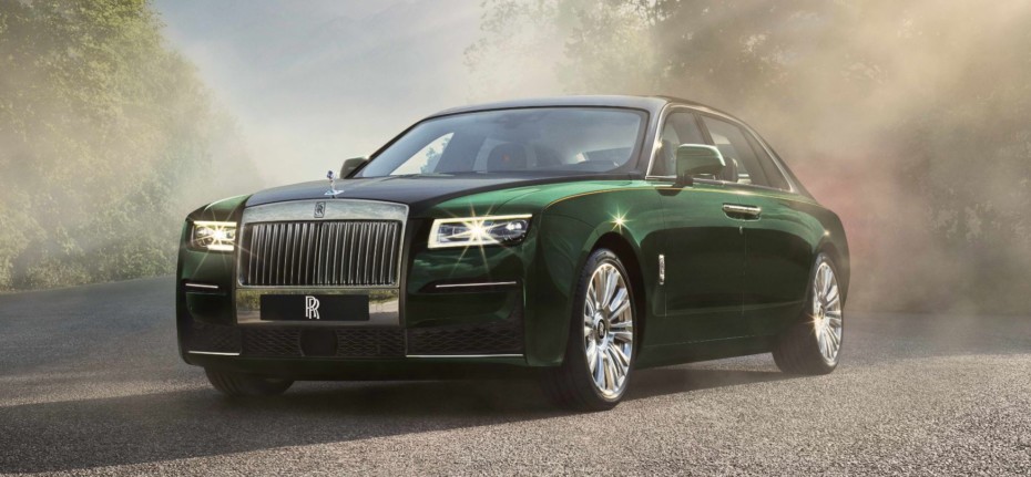 Rolls-Royce Ghost Extended: una bestia de 5,7 metros y más de 2500 kg de lujo