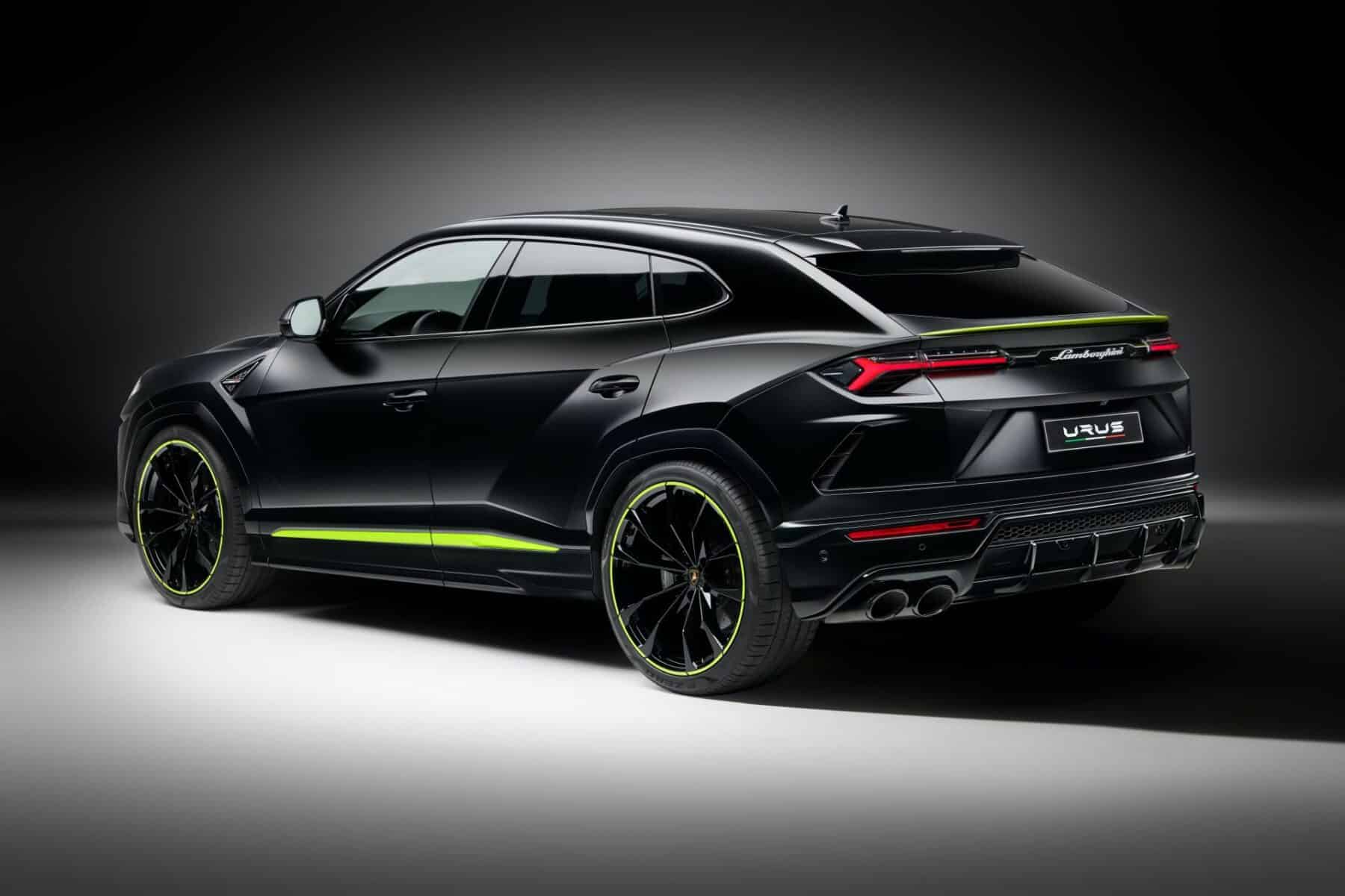 Lamborghini Urus Graphite Capsule: Siniestro y llamativo a partes iguales