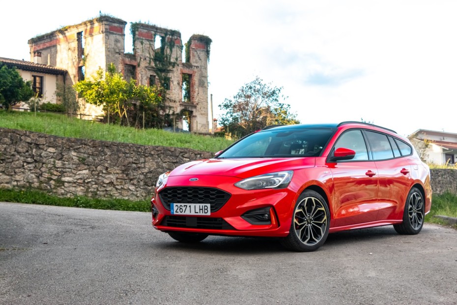 Prueba Ford Focus Sportbreak ST-Line X 1.5 EcoBoost 182 CV AT8 2020: Disfrutarás al volante