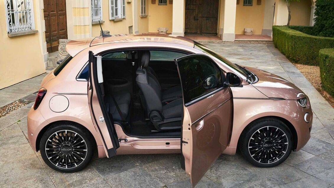 ¡Oficial! Nuevo Fiat 500 3+1: mejora la practicidad gracias a las puertas suicidas