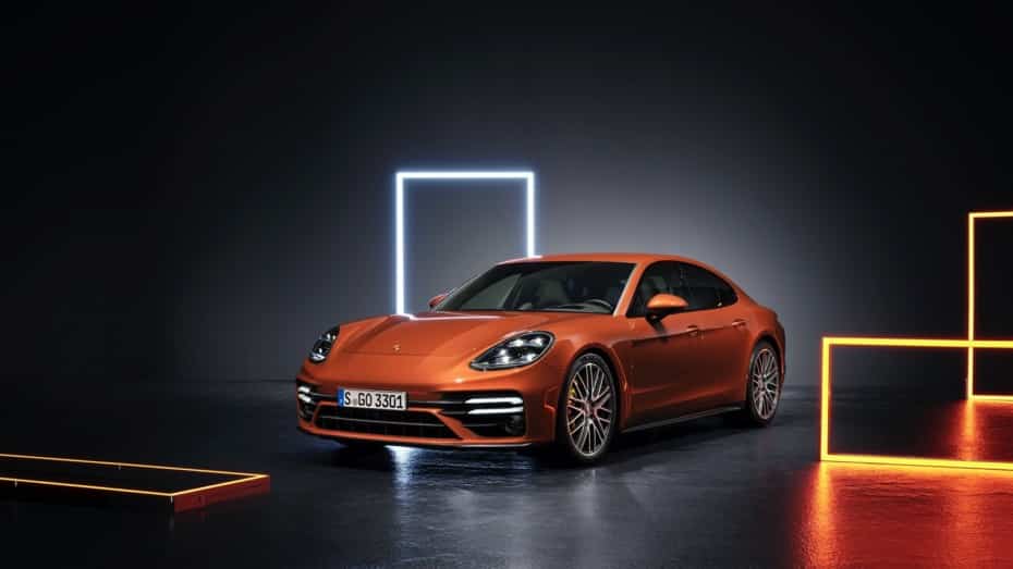 El Porsche Panamera Turbo S E-Hybrid debuta con 700 CV: V8, batería y pegatina «cero emisiones»