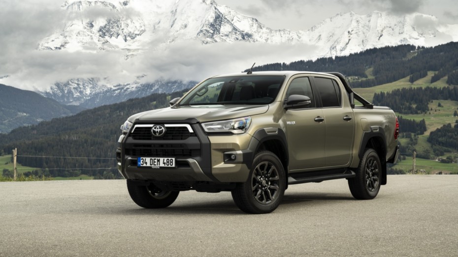 Nuevas imágenes del renovado Toyota Hilux para Europa