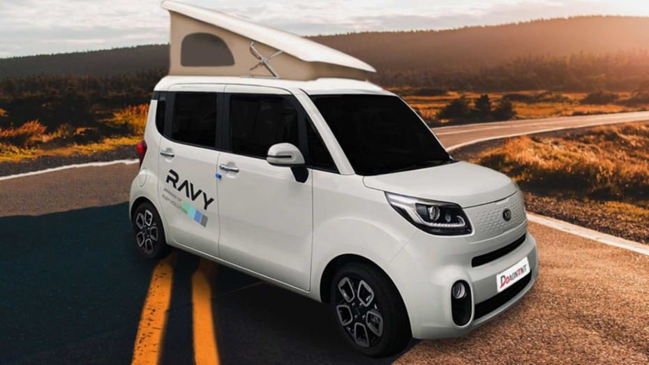 Este Kia Ray camper es más pequeño que un MINI, pero en él pueden dormir y cocinar 4 personas