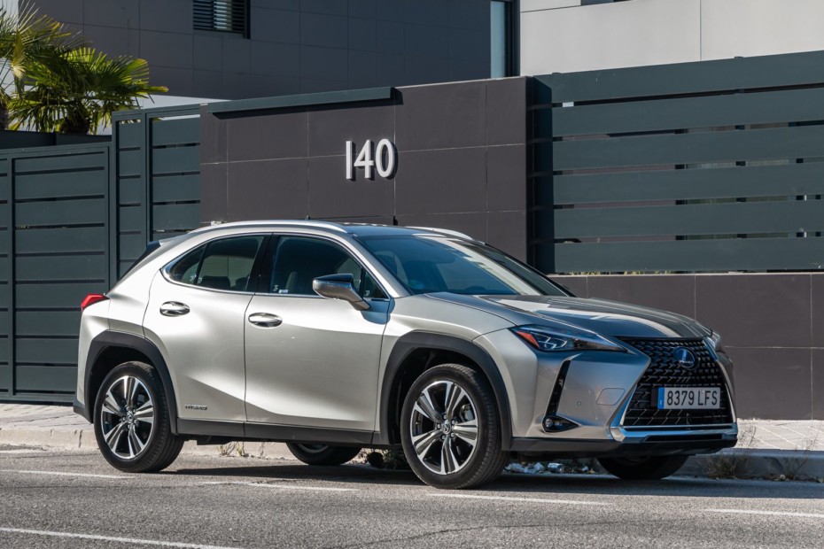 Prueba Lexus UX 250h 184 CV Luxury 2020: Una de cal y otra de arena