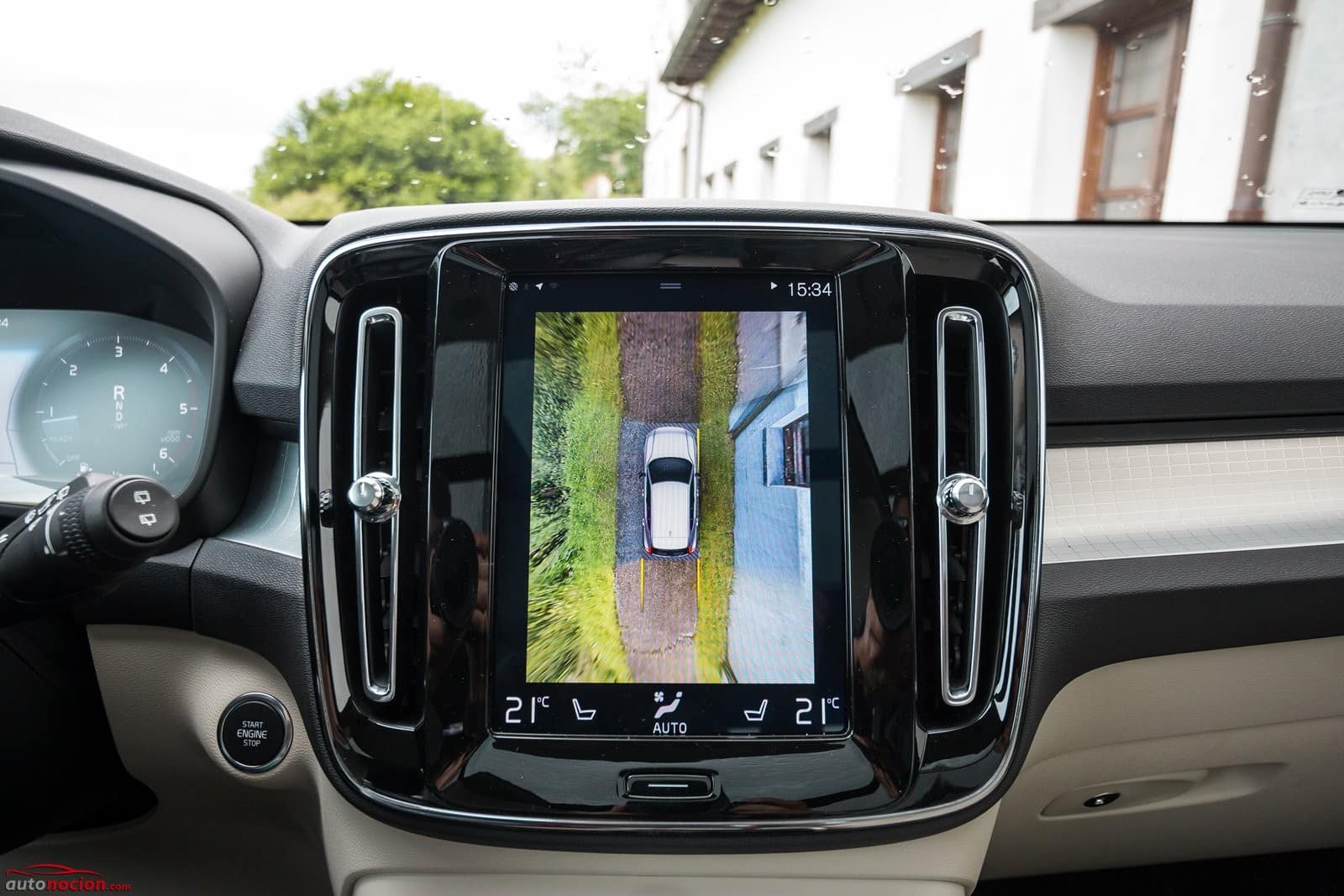 Prueba Volvo XC40 T2 gasolina manual 2020