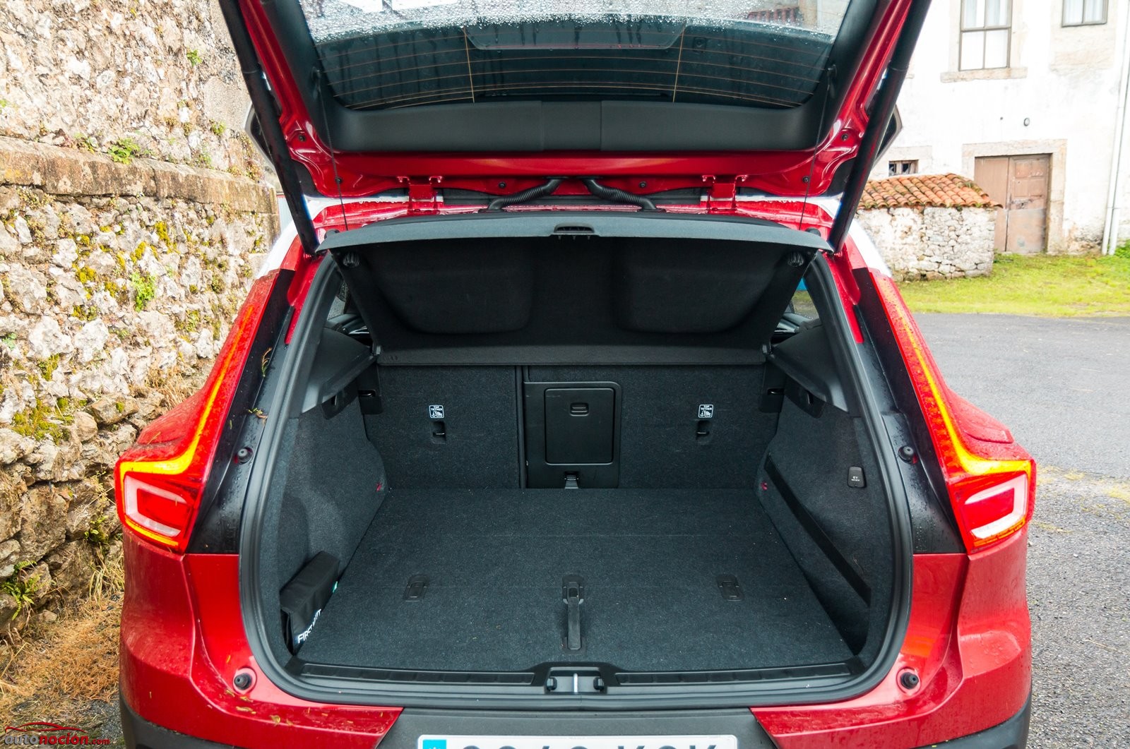 Prueba Volvo XC40 T2 gasolina manual 2020