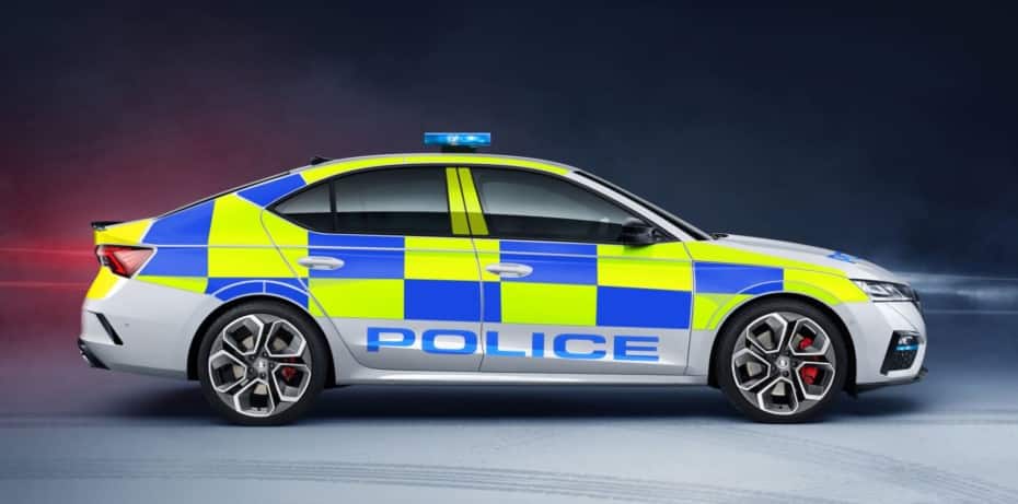 El nuevo Skoda Octavia RS 2.0 TSI de 245 CV disponible como coche de policía