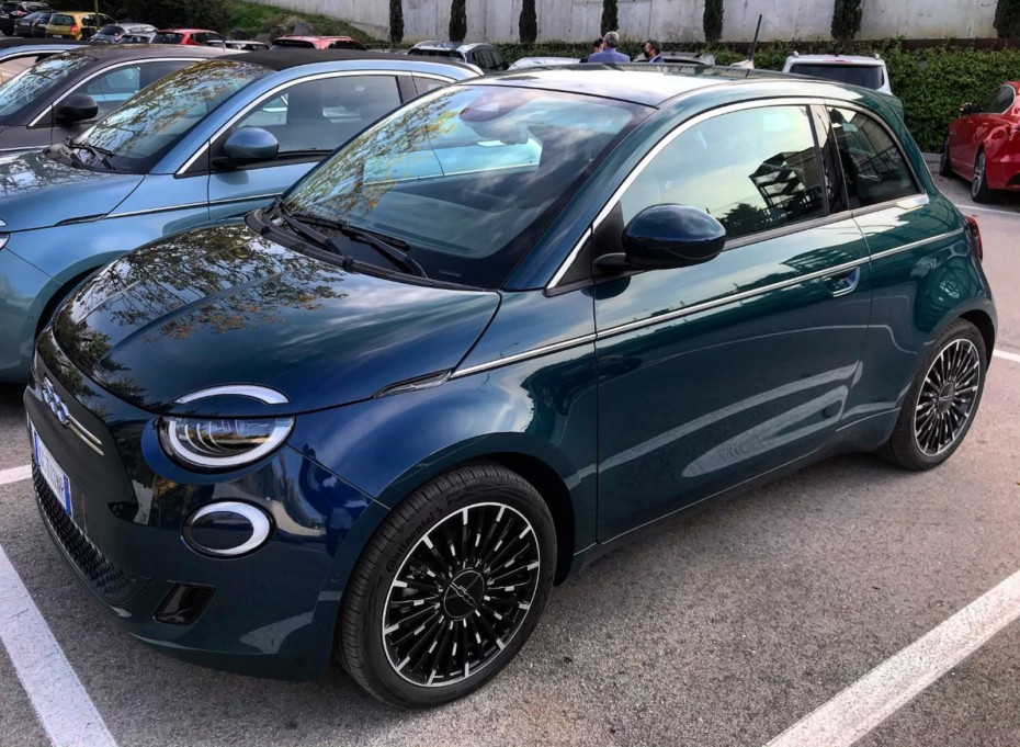 Prueba Fiat 500e Cabrio Icon: El eléctrico más «chic» ya está aquí