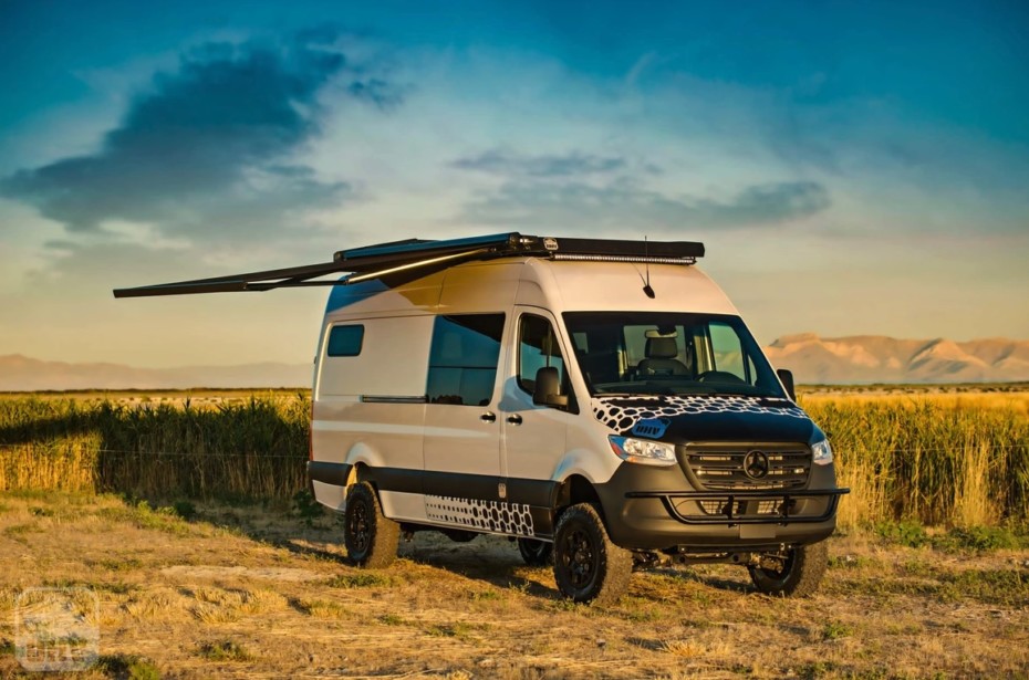 Este Mercedes-Benz Sprinter 4×4 es la respuesta a quien busca unas vacaciones «Covid Free»