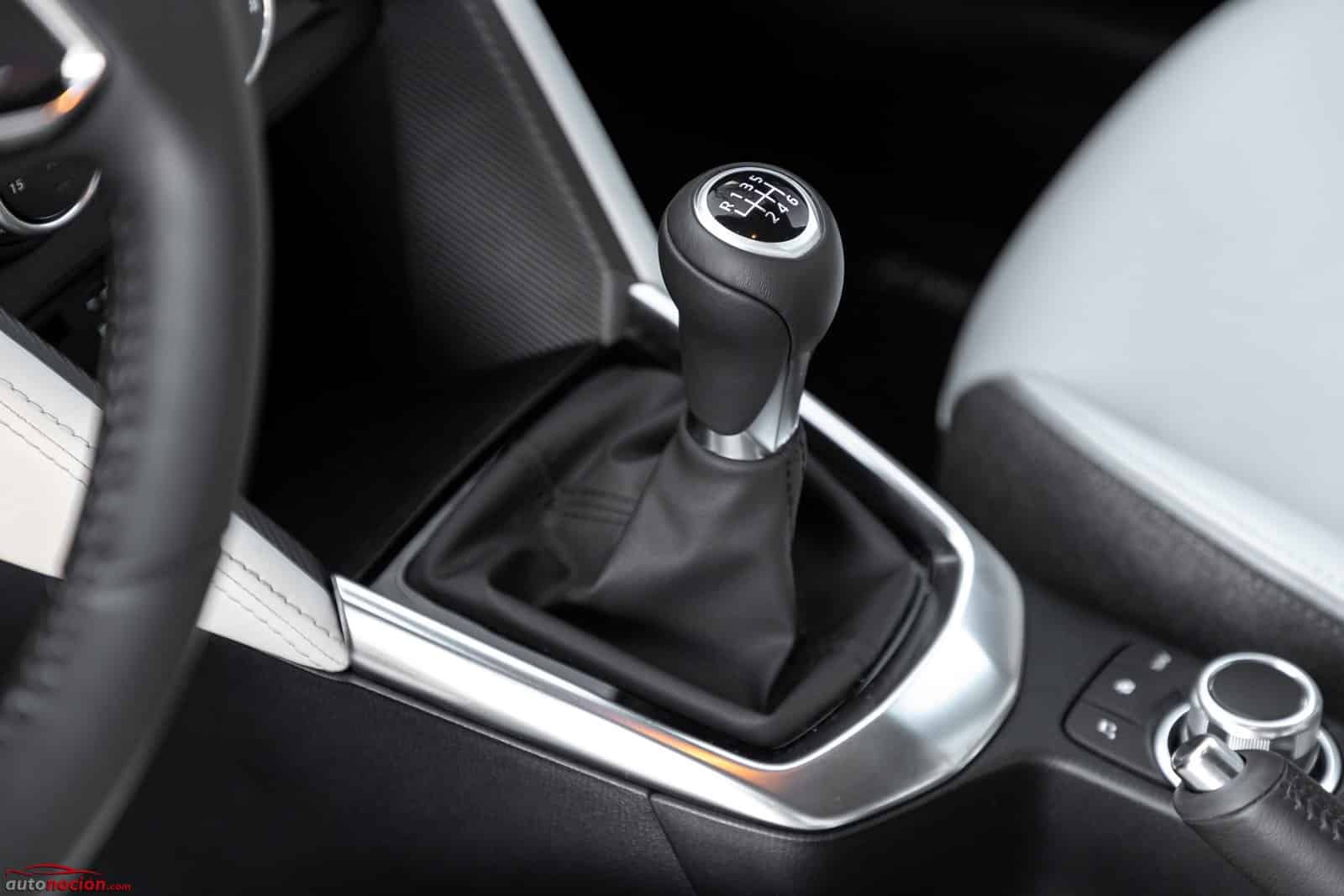 Opinión y prueba Mazda2 1.5 gasolina 90 CV pegatina eco 2021