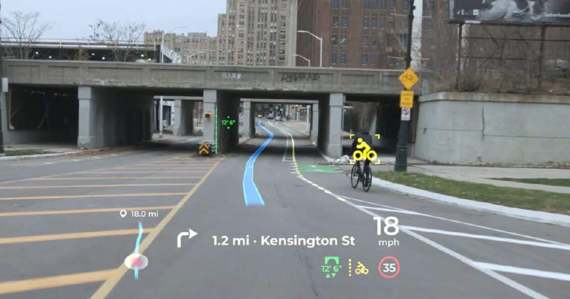 ¿Qué te parece este Head Up Display de Panasonic?: información a raudales