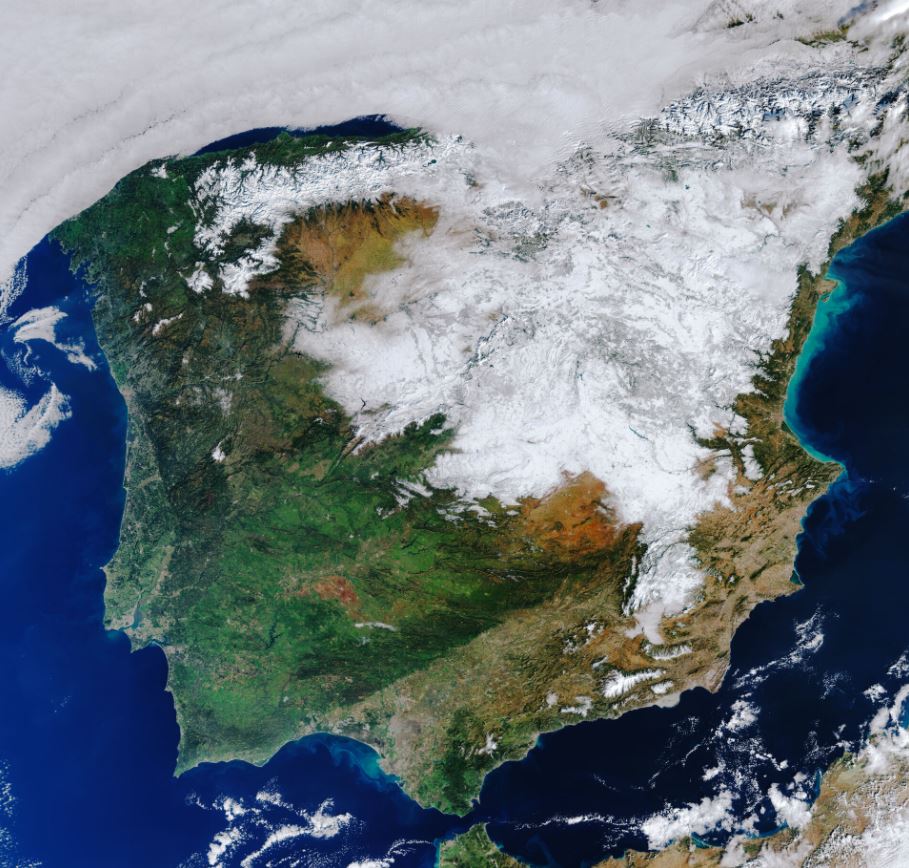 This is what the Iberian Peninsula looks like after the historic snowfall