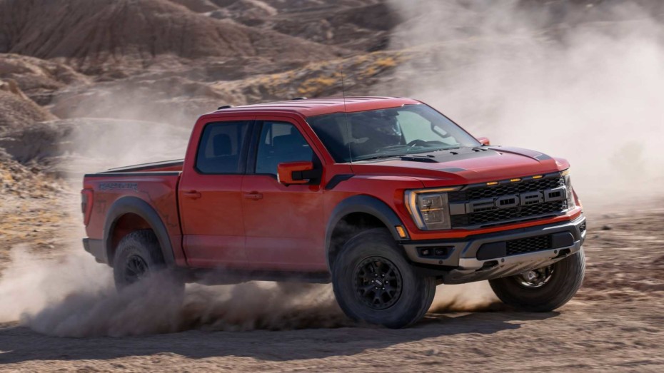 ¡Oficial! Saluda al Ford F-150 Raptor 2021: más tecnológico y capaz, pero no más potente