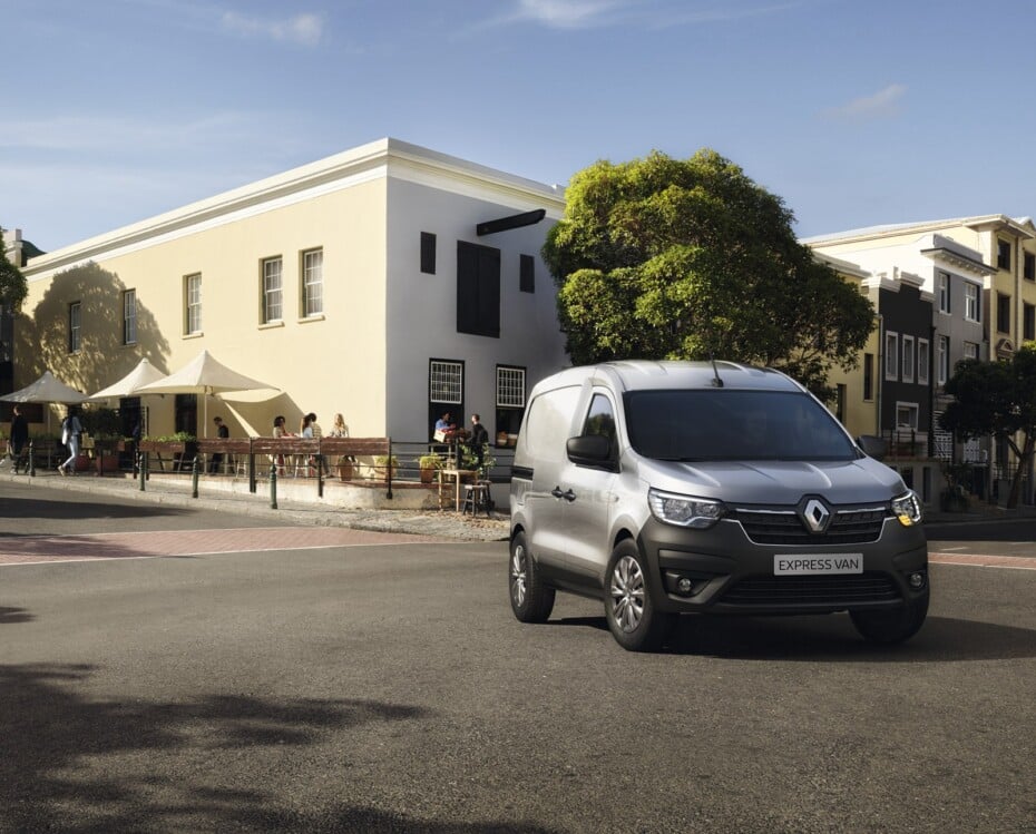 ¿Qué te parece la nueva Renault Express Van?: igual te recuerda a algo de Dacia…