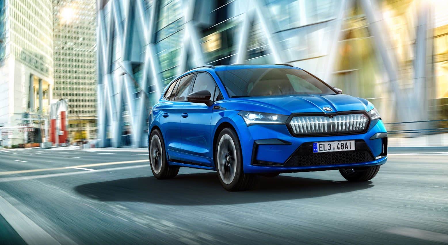 This is what the Škoda ENYAQ SPORTLINE iV looks like: light sporty touches