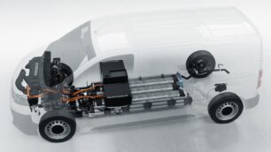 Stellantis apuesta por el hidrógeno para sus furgonetas eléctricas: unos 400 km de autonomía
