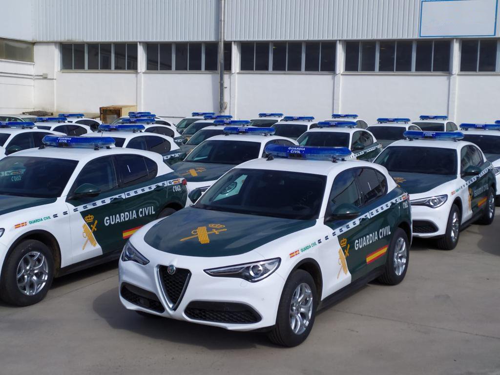 Alfa Romeo Stelvio de Guardia Civil