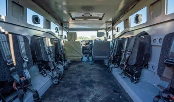 El SVI Max 3 Troopy equipa un motor V8
