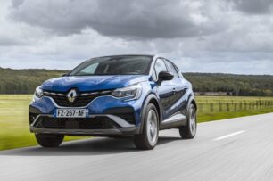 Nuevas imágenes del Renault Captur RS-Line: Llega la opción más juvenil