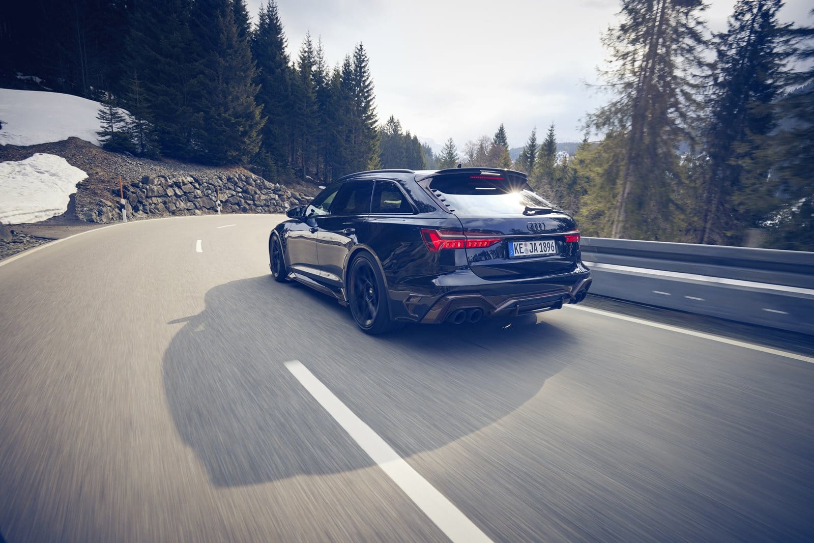 Audi-RS-6-Avant-Johann-Abt-Signature-Edi