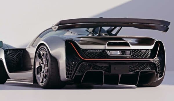 El Czinger 21C quita el hipo