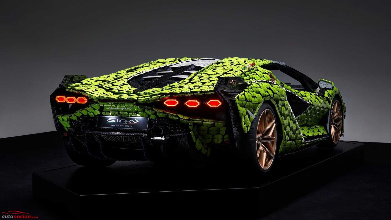 Lamborghini Sian de LEGO a tamaño real