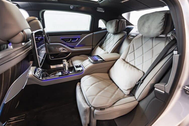 Galeria De Imagenes De Los Mercedes Maybach Clase S 21