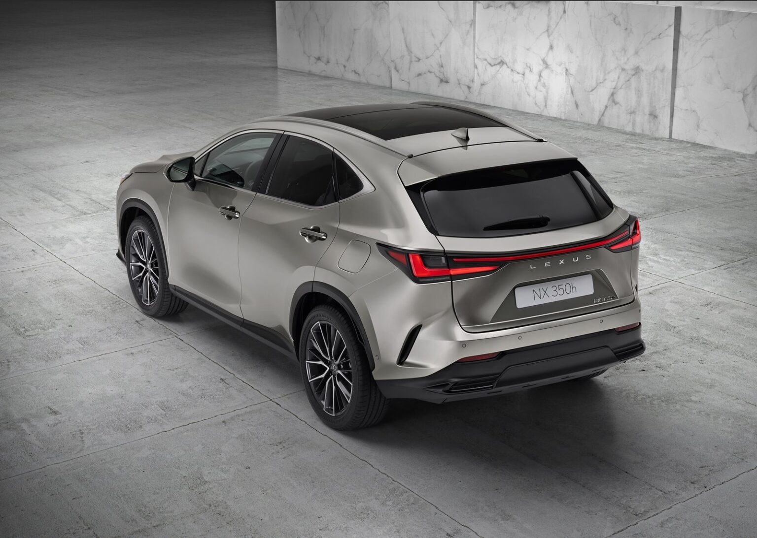 Lexus nx габариты