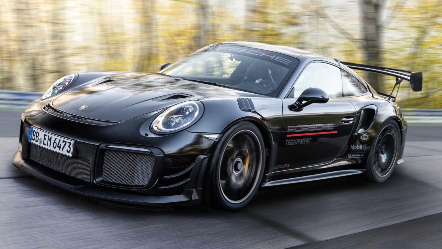 El Porsche 911 GT2 RS de Manthey conquista Nürburgring