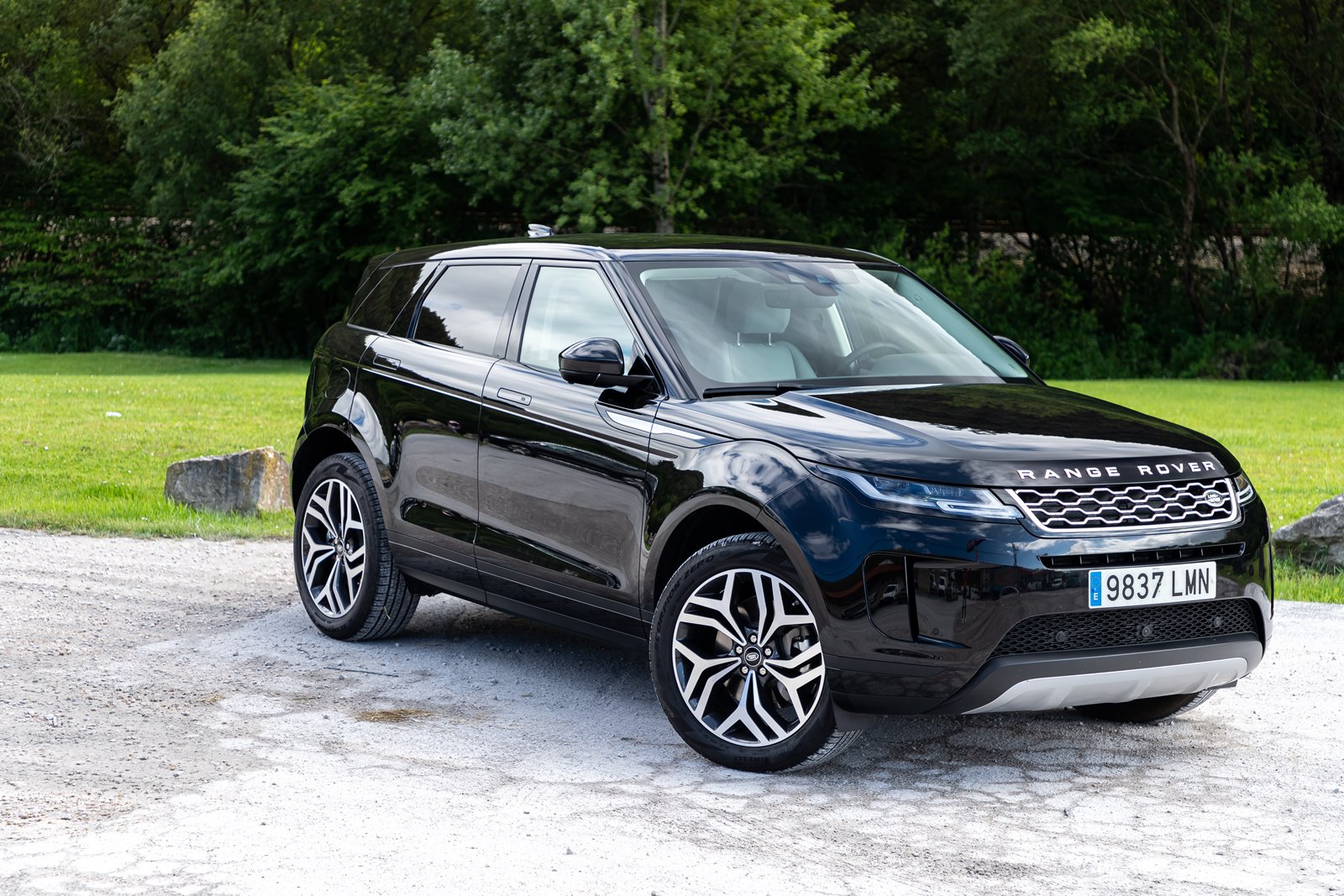 El Range Rover Evoque estrena dos exclusivas versiones: Bronze