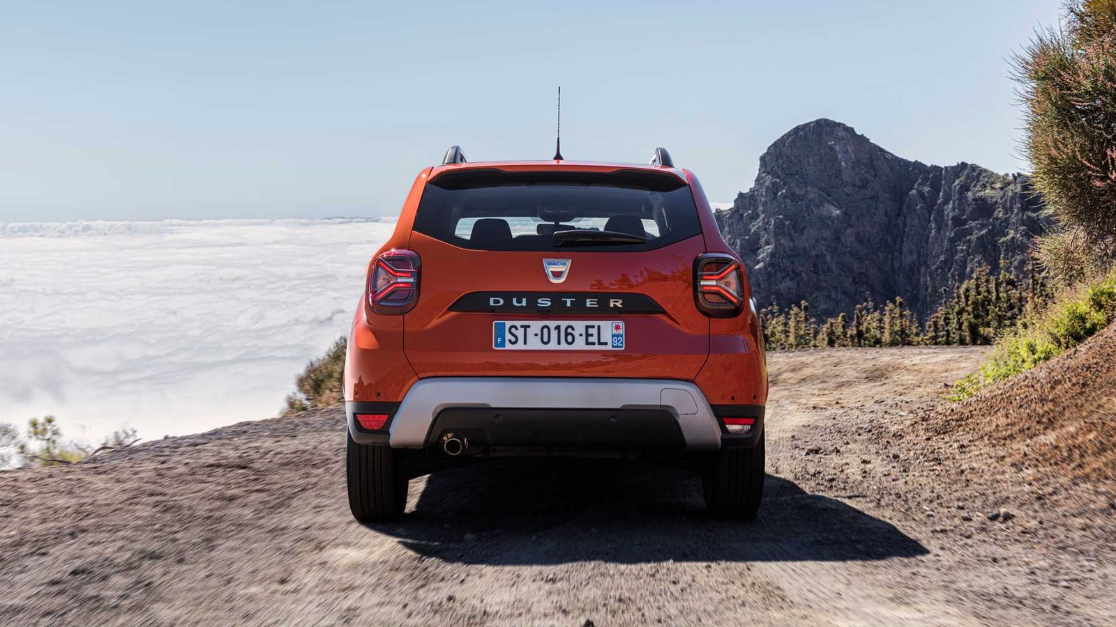 Pilotos traseros restyling del Dacia Duster