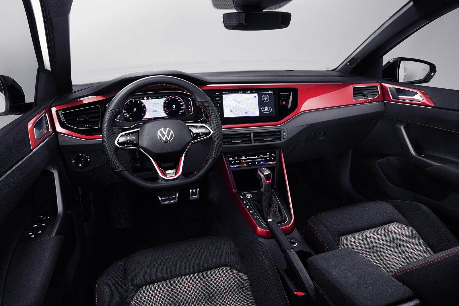 Volkswagen Polo GTI interior