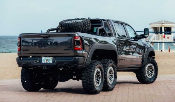 El Warlord Ram TRX 6×6 es una auténtica locura