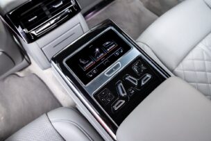 Consola central trasera Audi S8