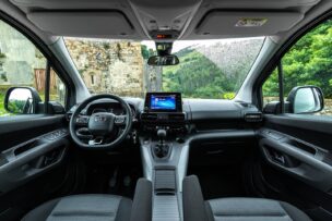 Interior Toyota Proace City Verso Family L2