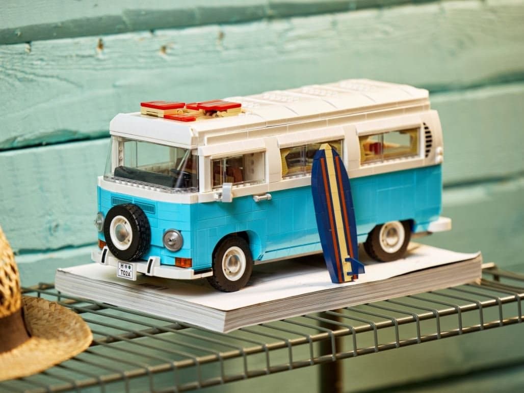 Volkswagen T2 de LEGO set