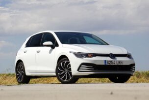 Prueba Volkswagen Golf 1.0 eTSI 110 CV Life: Consumos de diésel, etiqueta ECO y un alto precio