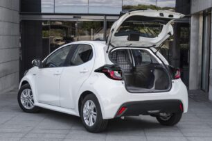 Nuevo Toyota Yaris Van: Llega la opción comercial