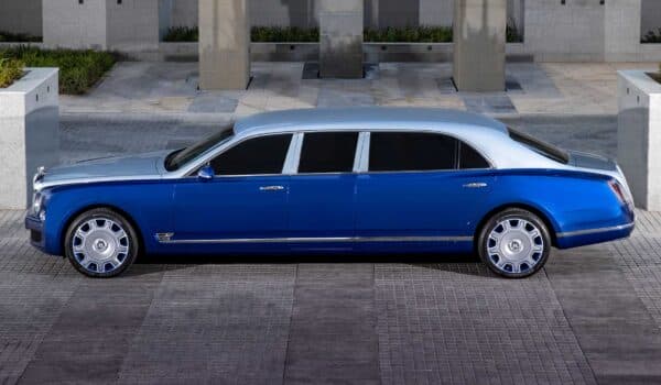El Bentley Mulsanne Grand Limousine de Mulliner esconde una curiosa historia detrás