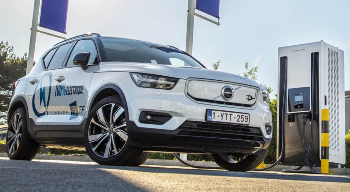 El Volvo XC40 arrasa en Bélgica; el VW Golf cae en picado