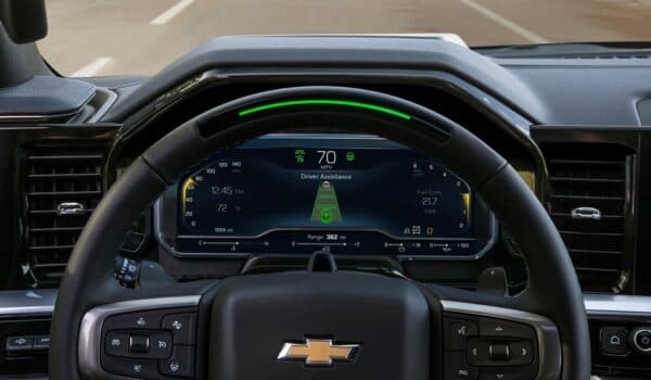 El Chevrolet Silverado 2022 recibe el Super Cruise