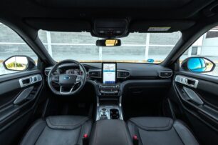 Interior Ford Explorer 3.0 PHEV AWD