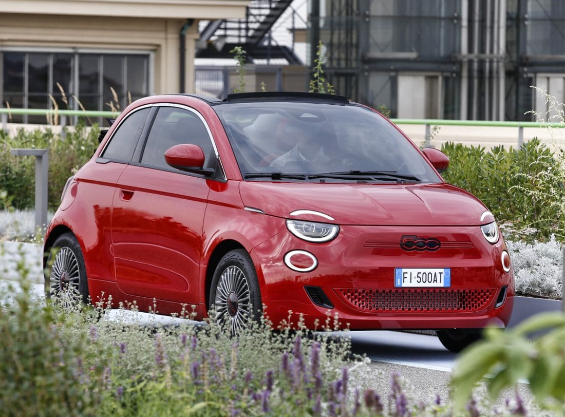 Ya disponible el Fiat 500 «RED», eléctrico o híbrido ligero