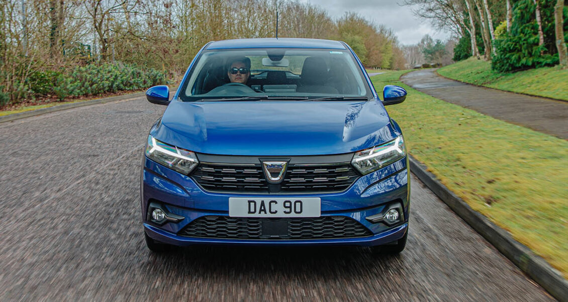 Cambios para el Dacia Sandero: Pierde la sexta velocidad