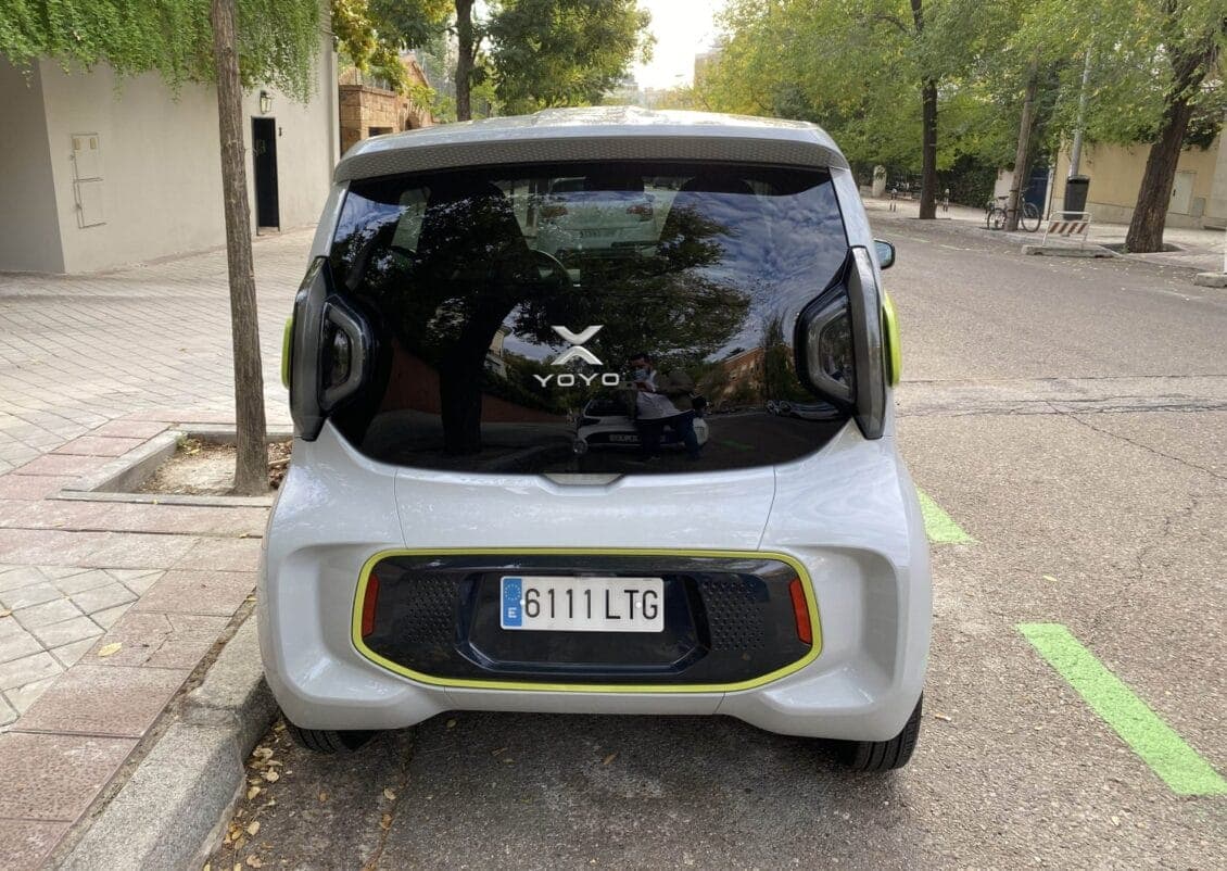 Opinión y prueba XEV Yoyo eléctrico, un urbano biplaza 2021