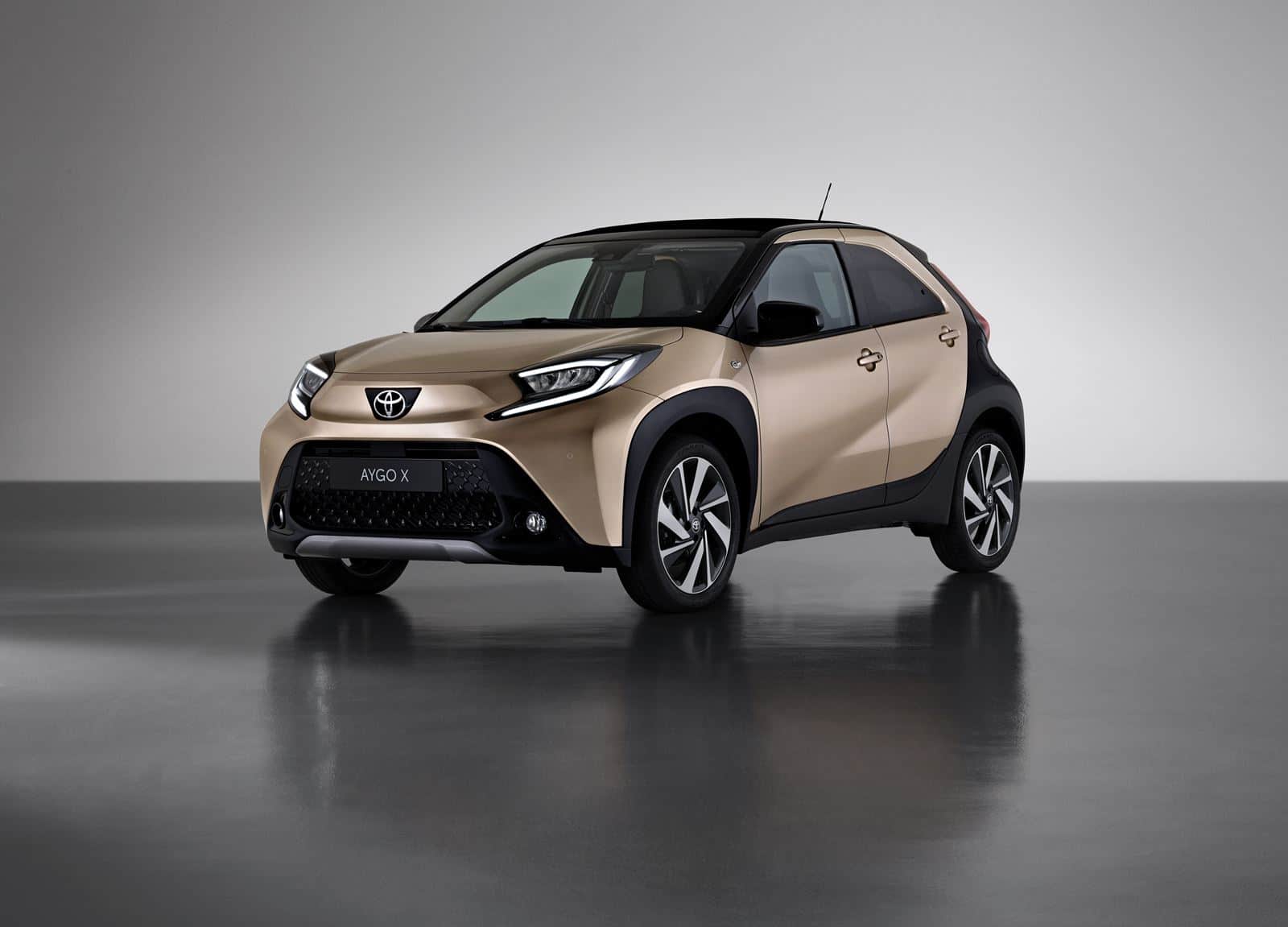 Nuevo Toyota Aygo X Cross Chic