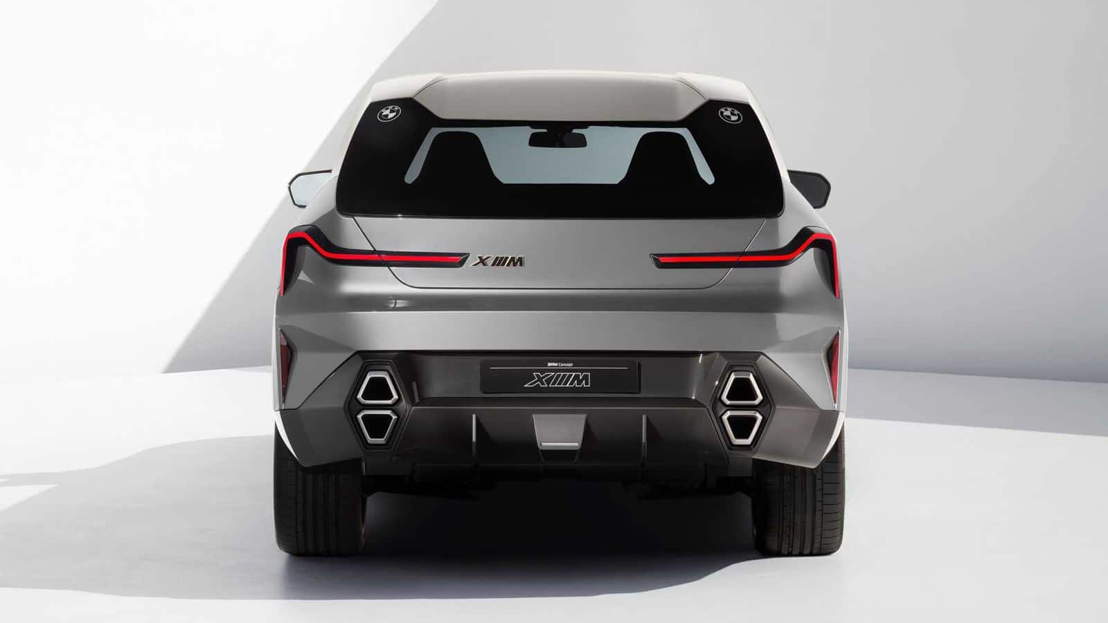 rear BMW Concept XM