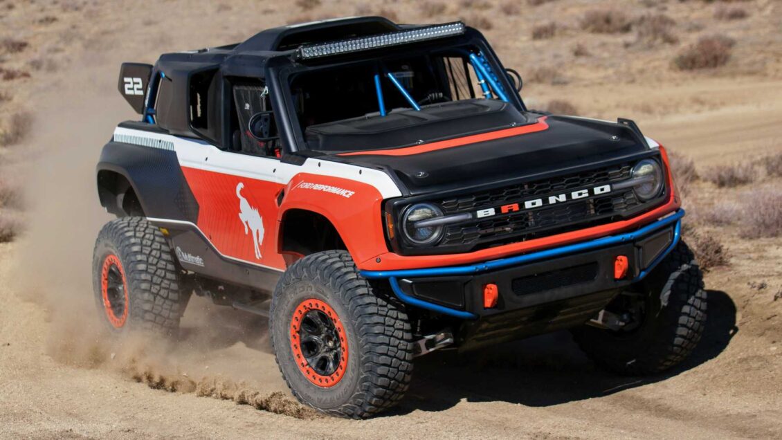 Ford Bronco DR 2023: 50 ejemplares ‘off road’ con un V8 de 5.0 litros